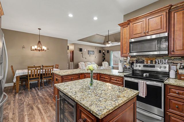 210 Brynlee Ct, Lewisburg, TN 37091
