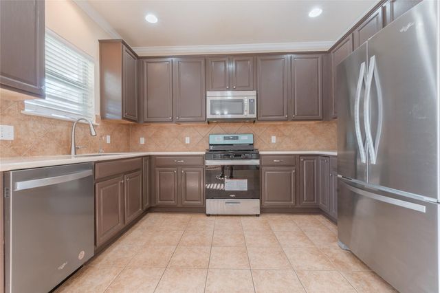 9516 Castle Pines DR, Austin, TX 78717