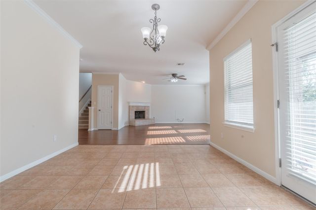 9516 Castle Pines DR, Austin, TX 78717