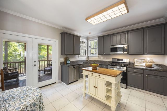 404 Timber Cut Lane, Apex, NC 27502