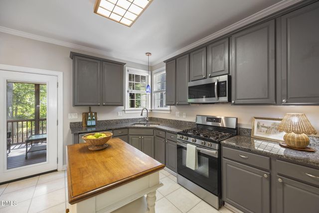 404 Timber Cut Lane, Apex, NC 27502