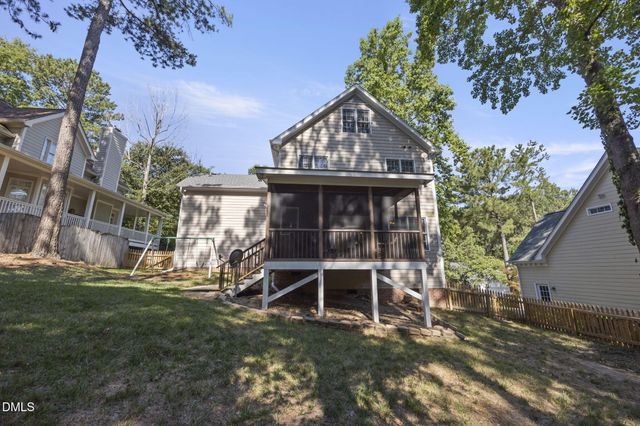 404 Timber Cut Lane, Apex, NC 27502