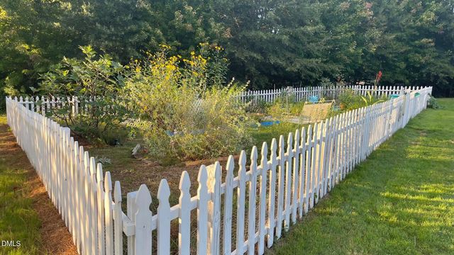 404 Timber Cut Lane, Apex, NC 27502