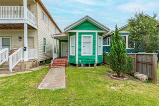 4016 Ursuline Street, Galveston, TX 77550