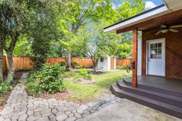 608 St Catherine Street, Lafayette, LA 70506