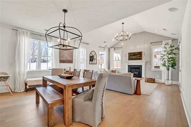 201 Deerview Trail, Simpsonville, SC 29680