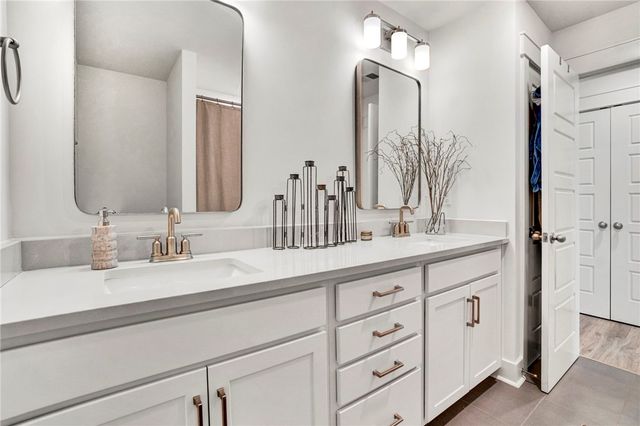 201 Deerview Trail, Simpsonville, SC 29680