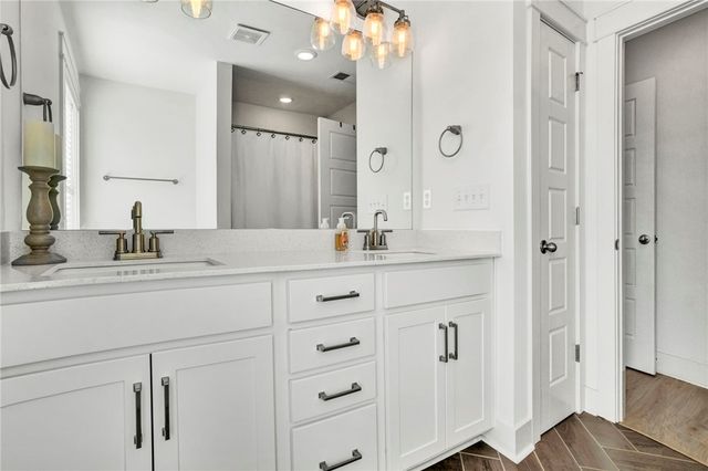 201 Deerview Trail, Simpsonville, SC 29680