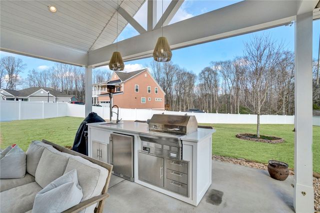 201 Deerview Trail, Simpsonville, SC 29680