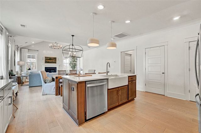 201 Deerview Trail, Simpsonville, SC 29680