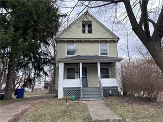 945 E 149th Street, Cleveland, OH 44110