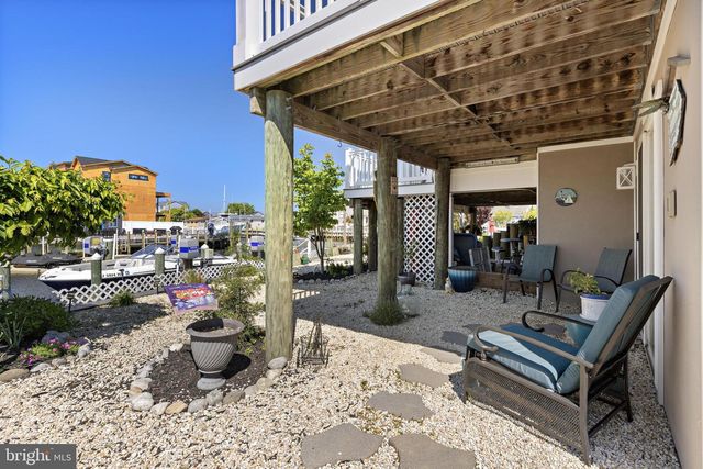 68 ROSALYN DR, Manahawkin, NJ 08050