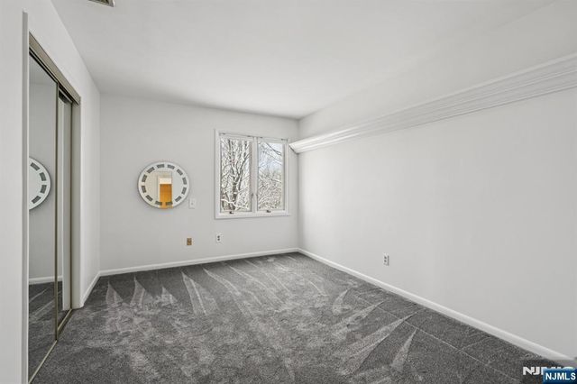 39 Cedarwood, Woodland Park, NJ 07424