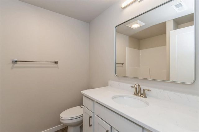 711 Chamberlin Lane, North Liberty, IA 52317