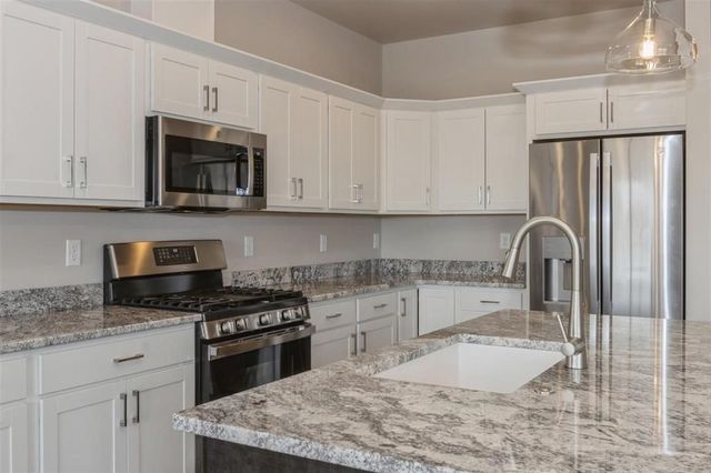 711 Chamberlin Lane, North Liberty, IA 52317