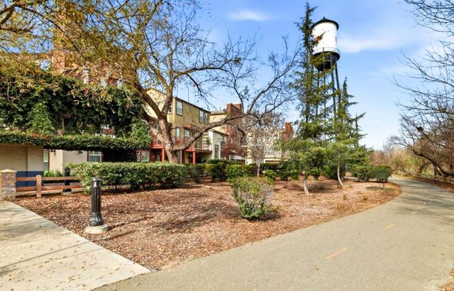 846 Font Terrace, San Jose, CA 95126