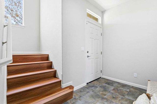 846 Font Terrace, San Jose, CA 95126