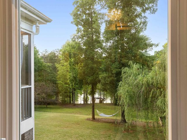 1 Rawlins Court, Greer, SC 29651