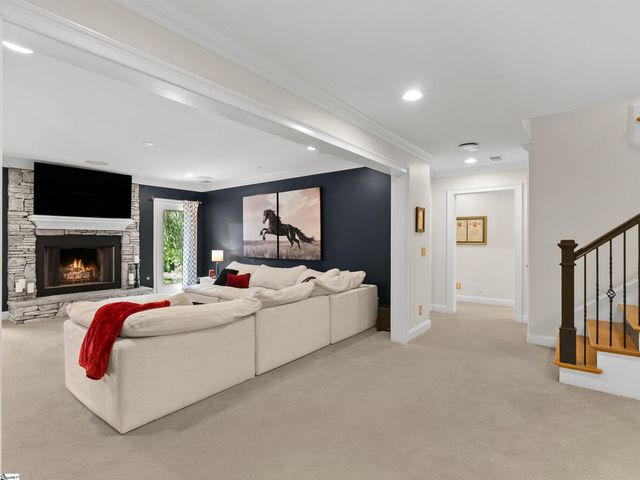 1 Rawlins Court, Greer, SC 29651