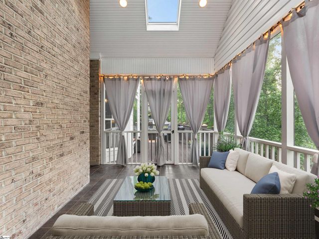 1 Rawlins Court, Greer, SC 29651