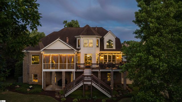 1 Rawlins Court, Greer, SC 29651