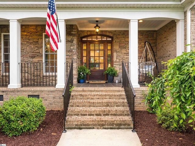 1 Rawlins Court, Greer, SC 29651