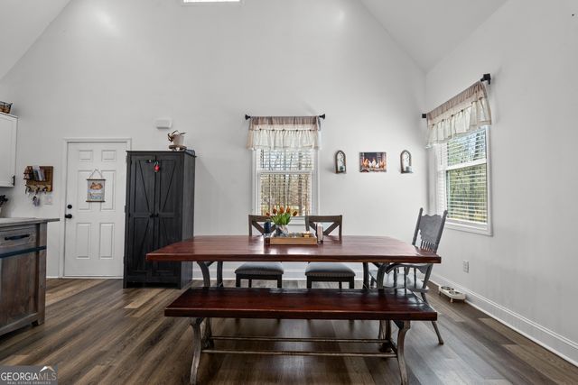 582 W Grantville Road, Grantville, GA 30220