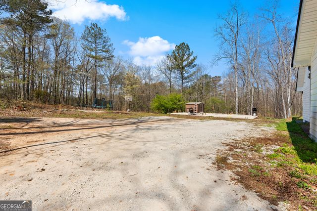 582 W Grantville Road, Grantville, GA 30220