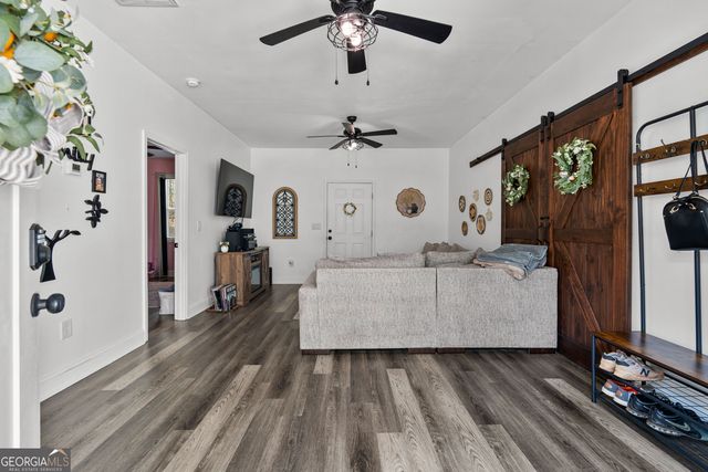 582 W Grantville Road, Grantville, GA 30220