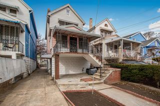 427 Taylor Avenue, Bronx, NY 10473
