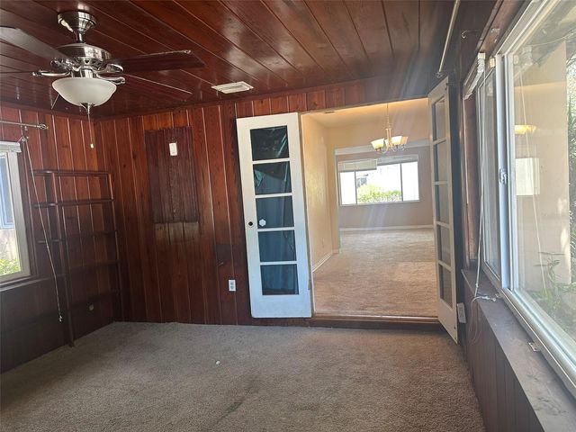 4400 3RD AVENUE S, St Petersburg, FL 33711