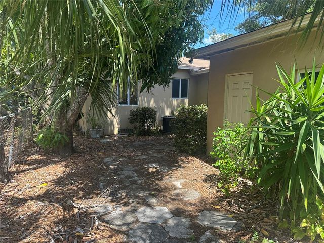 4400 3RD AVENUE S, St Petersburg, FL 33711