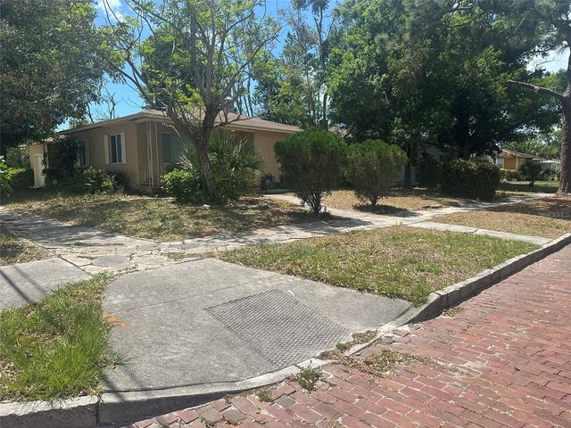 4400 3RD AVENUE S, St Petersburg, FL 33711