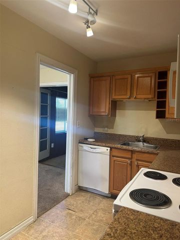 4400 3RD AVENUE S, St Petersburg, FL 33711