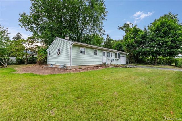 1680 Pine Acres Boulevard, Bay Shore, NY 11706