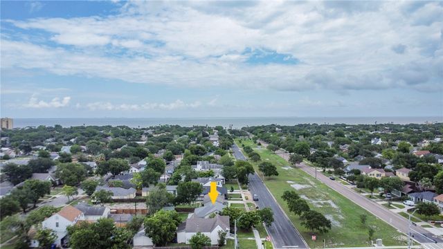 458 Louisiana Ave, Corpus Christi, TX 78404