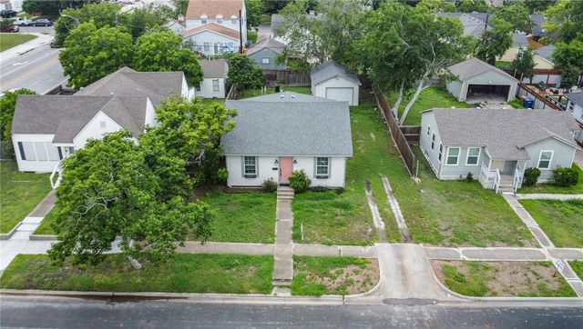 458 Louisiana Ave, Corpus Christi, TX 78404
