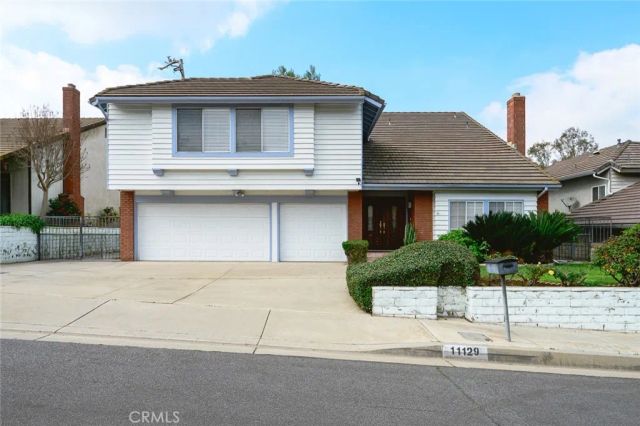 11129 Canyon Meadows Drive, Whittier, CA 90601