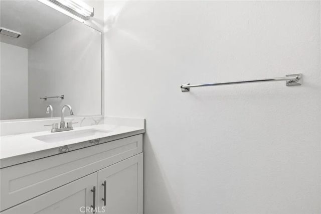 11129 Canyon Meadows Drive, Whittier, CA 90601