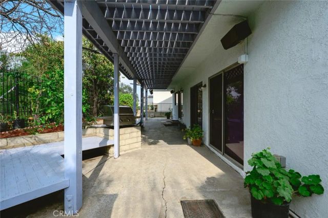 11129 Canyon Meadows Drive, Whittier, CA 90601