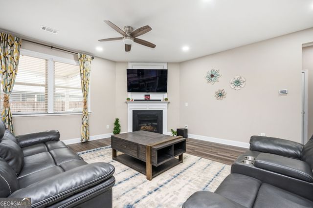 105 Discovery Drive, Acworth, GA 30102