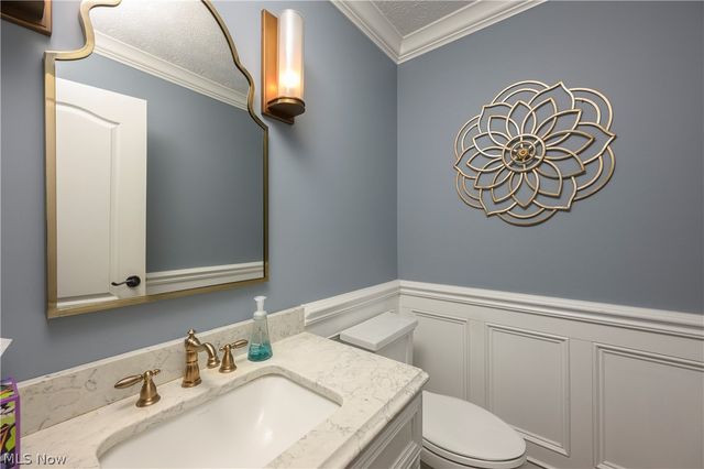 374 Silver Ridge Drive, Copley, OH 44321