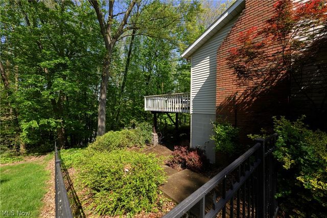 374 Silver Ridge Drive, Copley, OH 44321
