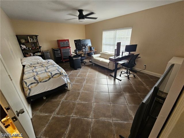2430 Golden Gate BLVD E, Naples, FL 34120