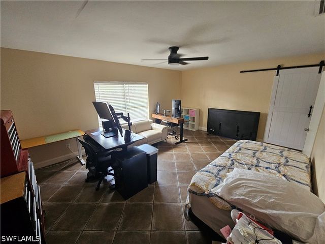 2430 Golden Gate BLVD E, Naples, FL 34120