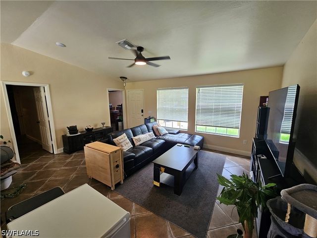 2430 Golden Gate BLVD E, Naples, FL 34120