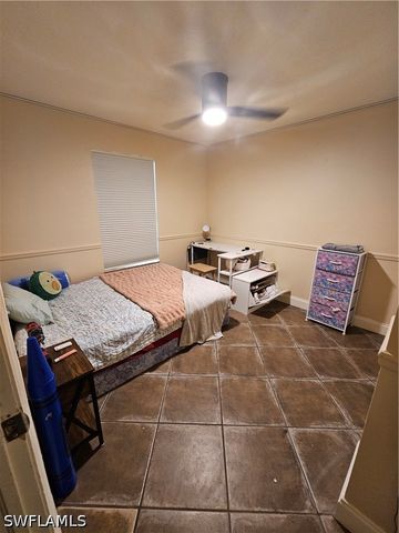 2430 Golden Gate BLVD E, Naples, FL 34120