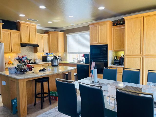 1781 Chatfield Cir, Stockton, CA 95209