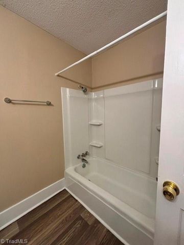 6717 W Friendly Avenue, Greensboro, NC 27410