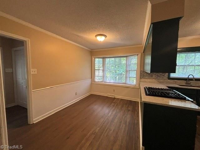 6717 W Friendly Avenue, Greensboro, NC 27410